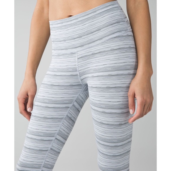 Lululemon High Times Pant Leggings Cyber Stripe White Silver Fox - Picture 5 of 10